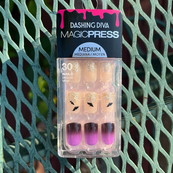 Dashing Diva Magic Press, Halloween edition press on nails - Picture 1 of 4